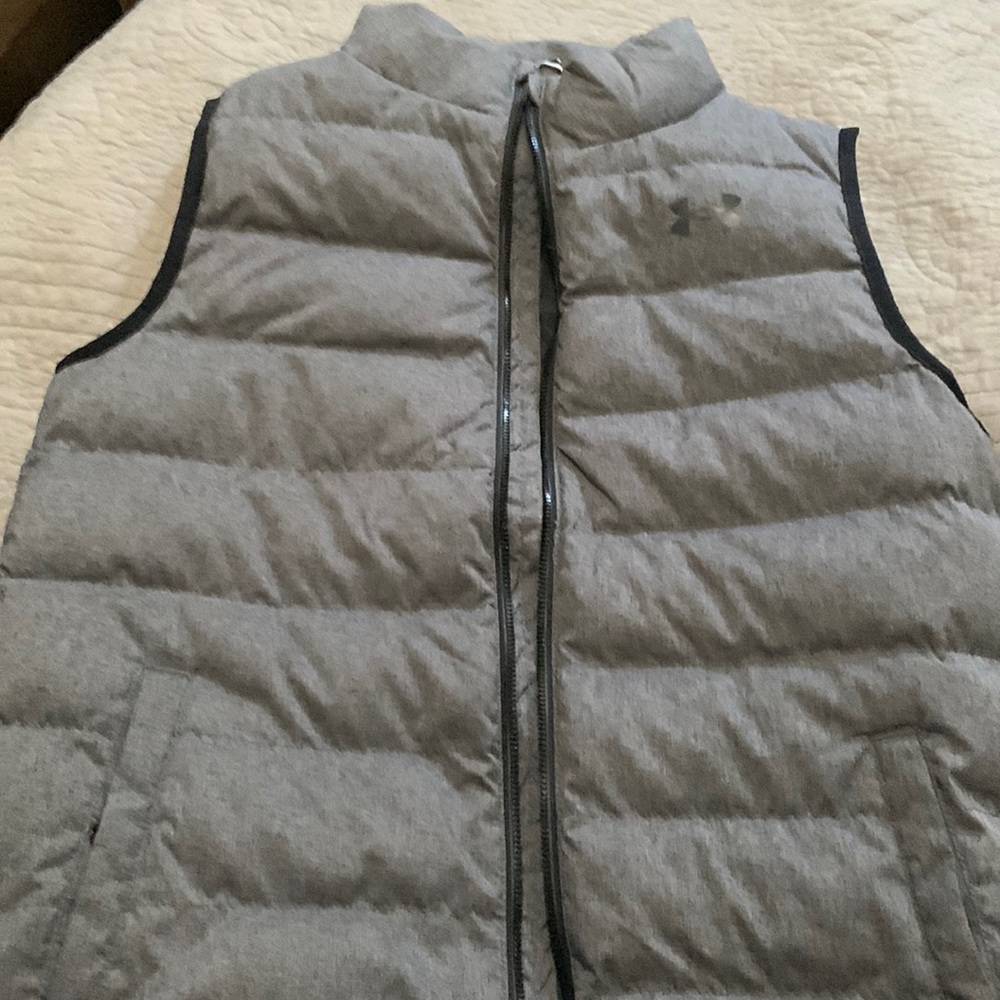 Under armor vest YLG